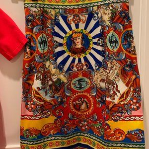 Dolce and Gabbana Silk Skirt, size 36
